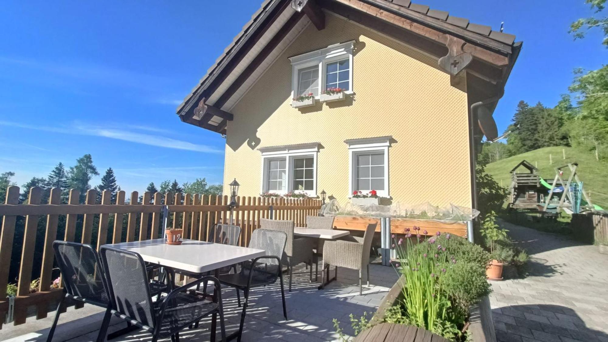 Gasthaus Fuchsacker Degersheim Exterior photo